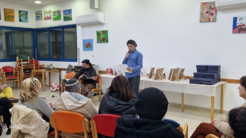 דב_ליפשיץ,_מנהל_ספריית_מטה_יהודה_בערב_המחווה.jpg_1.jpg