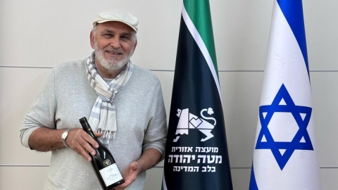 משה צלניקר, יקב יפו במושב נווה מיכאל.jpeg